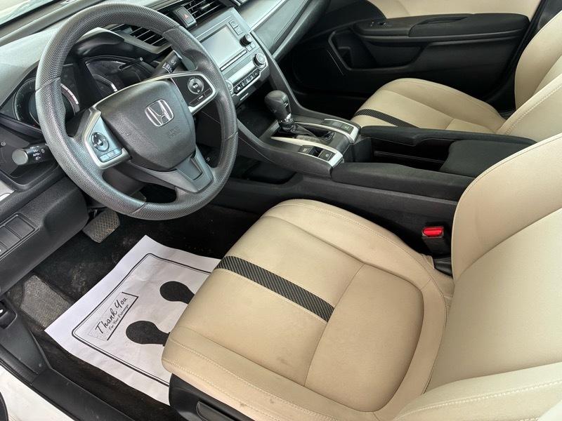Honda Civic 4dr Sdn LX Auto 2017