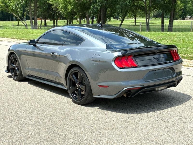 Ford Mustang EcoBoost Premium Coupe 2021