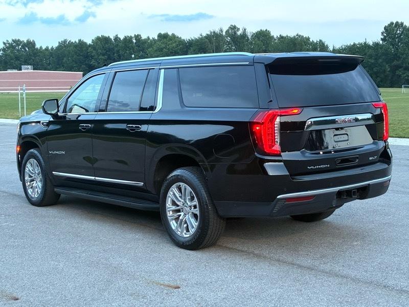 GMC Yukon SLT 4WD 2024