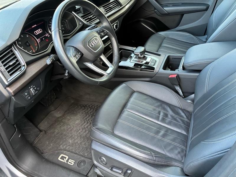 Audi Q5 Premium 45 TFSI quattro 2021