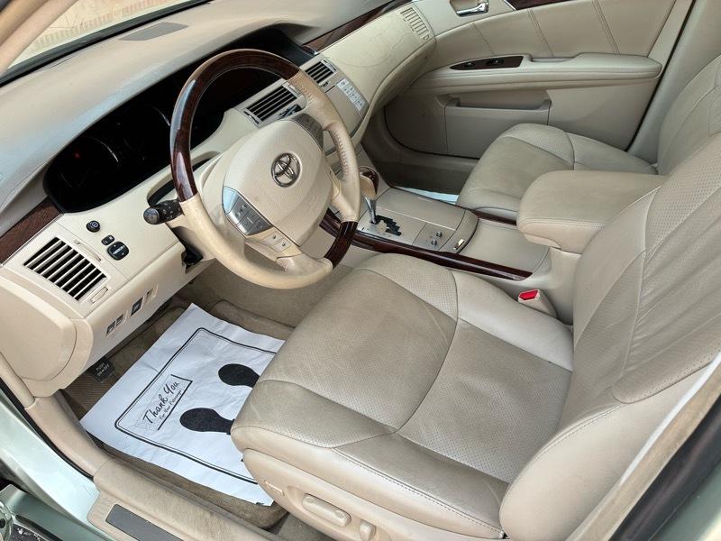 Toyota Avalon Limited 2008