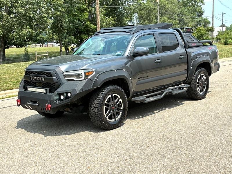 Toyota Tacoma SR 2019
