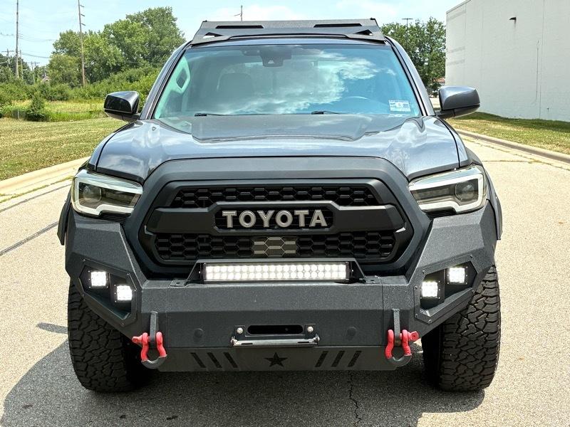 Toyota Tacoma SR 2019