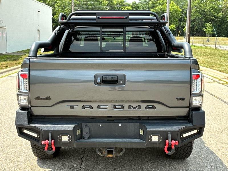 Toyota Tacoma SR 2019