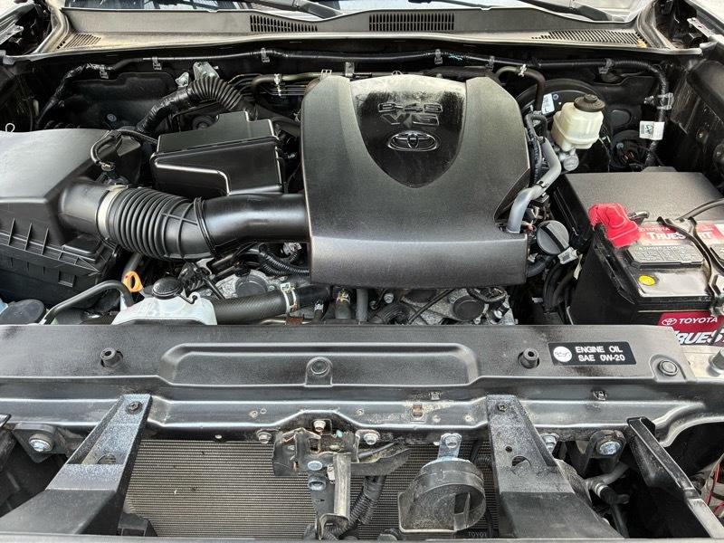 Toyota Tacoma SR 2019