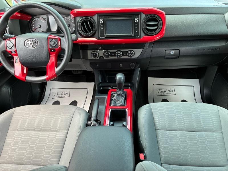 Toyota Tacoma SR 2019