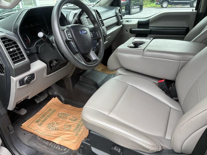 Ford F250 XL Reg Cab 2021