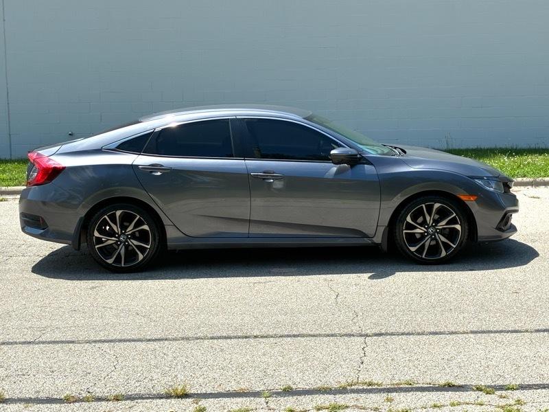 Honda Civic Touring 4D Sedan 2021