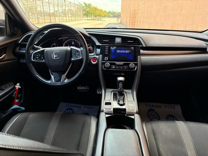 Honda Civic Touring 4D Sedan 2021
