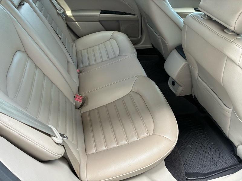 Ford Fusion 4dr Sdn SE FWD 2017