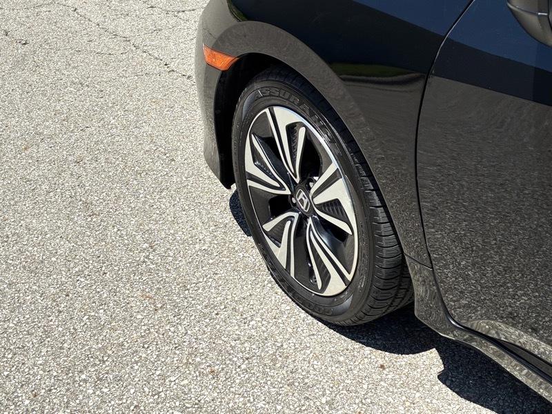 Honda Civic 4dr Sdn LX Auto 2018