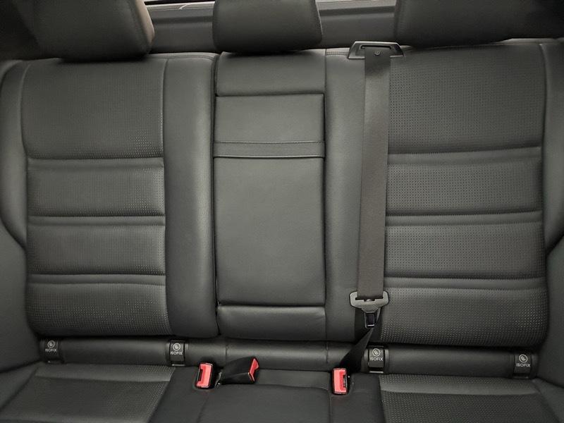Mercedes-Benz E-Class 4dr Sdn 6.3L AMG RWD 2010