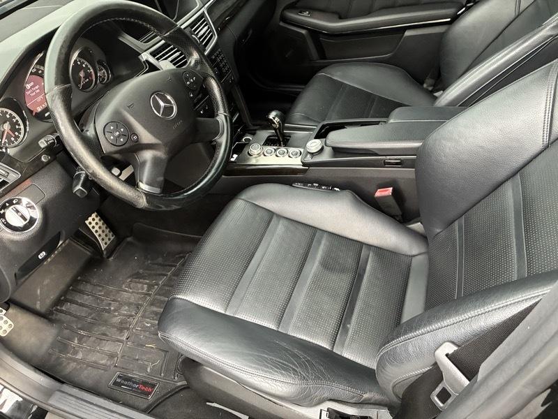 Mercedes-Benz E-Class 4dr Sdn 6.3L AMG RWD 2010