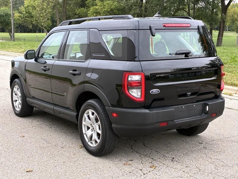 Ford Bronco Base 2022