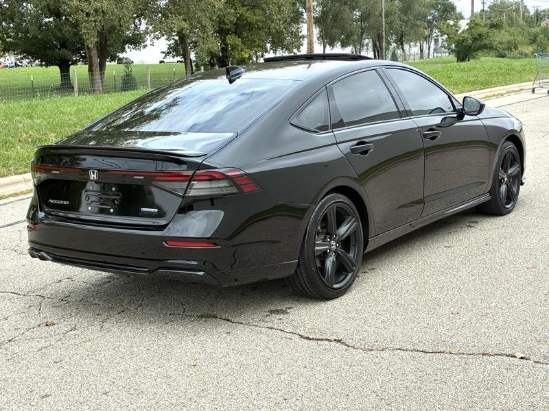 Honda Accord Sport-L Hybrid 2023