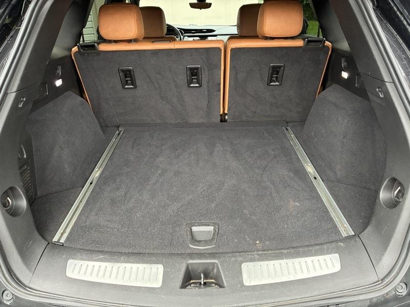 Cadillac XT5 Premium Luxury 4D SUV FWD 2020