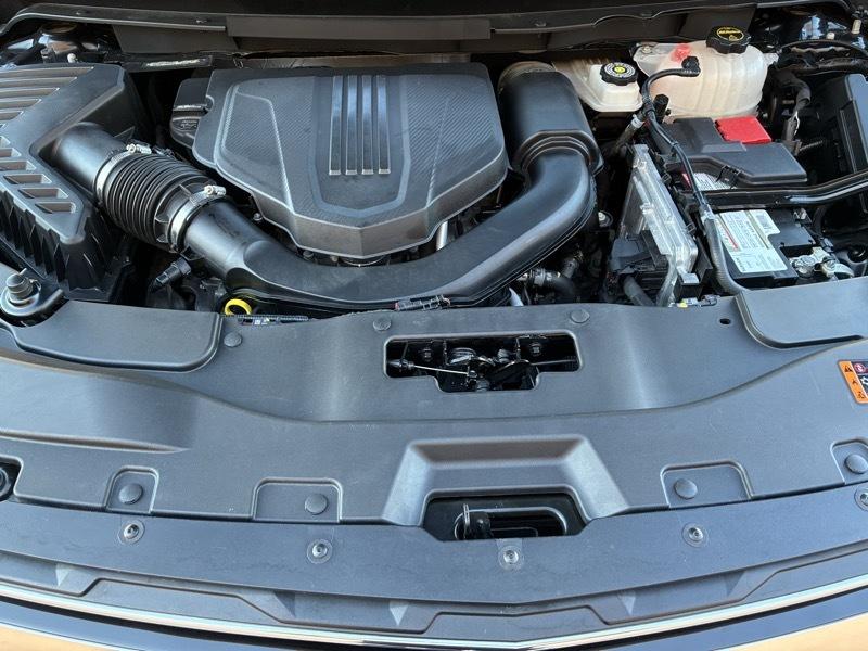 Chevrolet Traverse LT 4D SUV AWD 2024