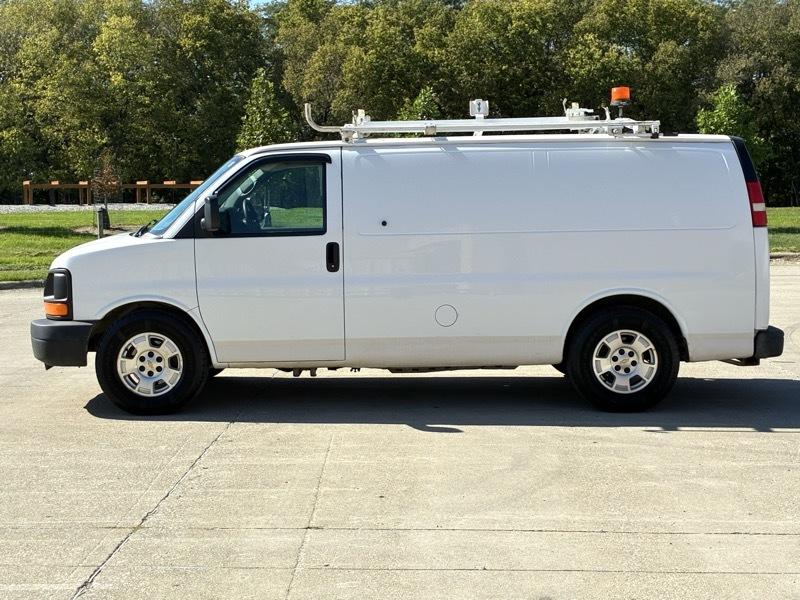 Chevrolet Express Van 1500 135" WB 2013