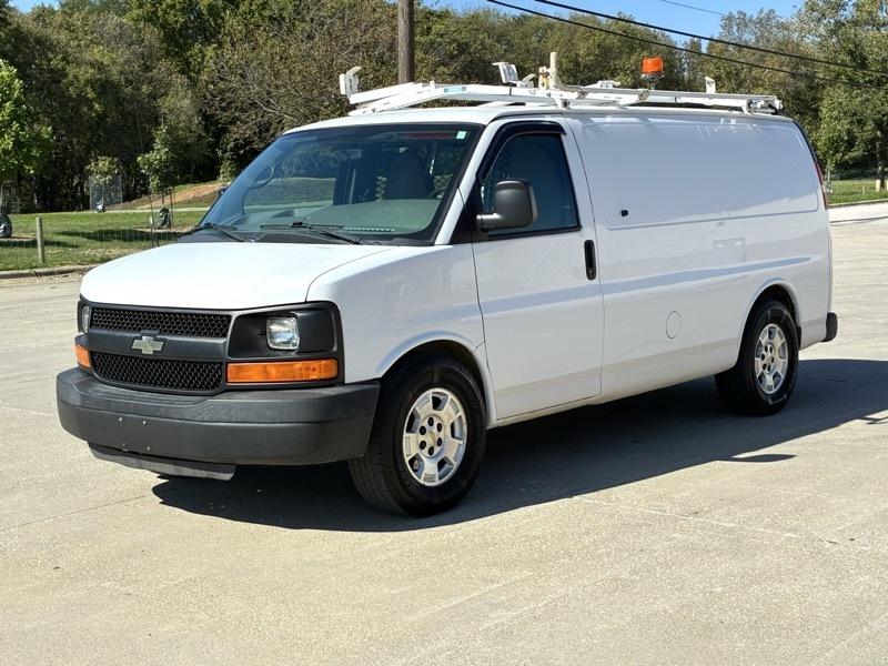 Chevrolet Express Van 1500 135" WB 2013