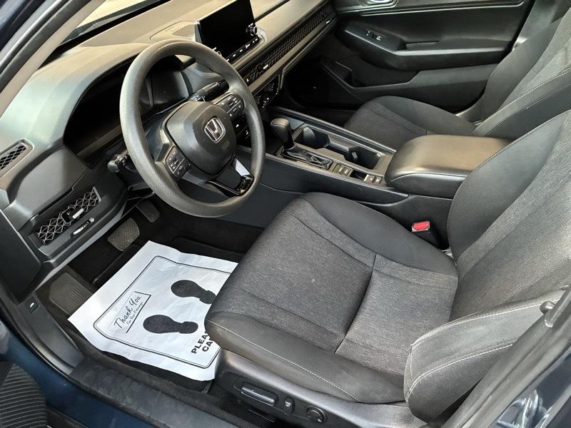 Honda Accord EX sedan 2024