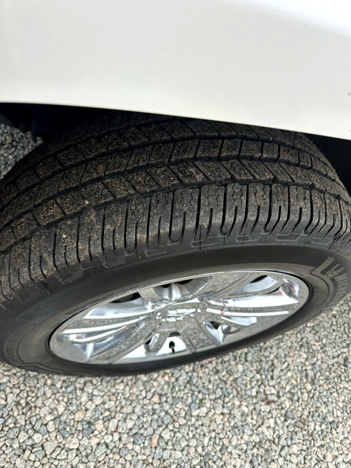 Chevrolet Silverado 1500 High Country Crew Cab Short Box 4WD 2017