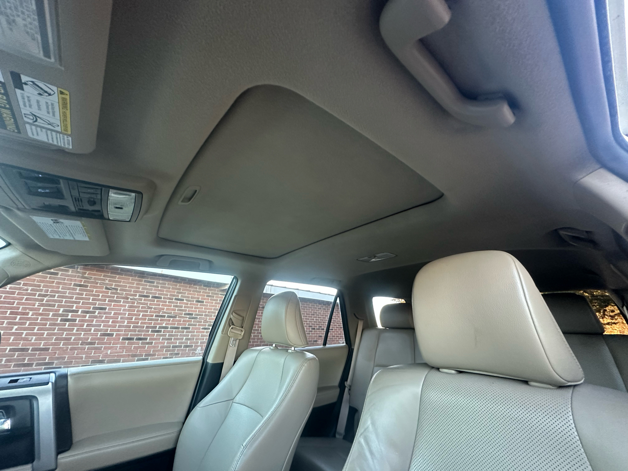 Toyota 4Runner SR5 4WD 2014