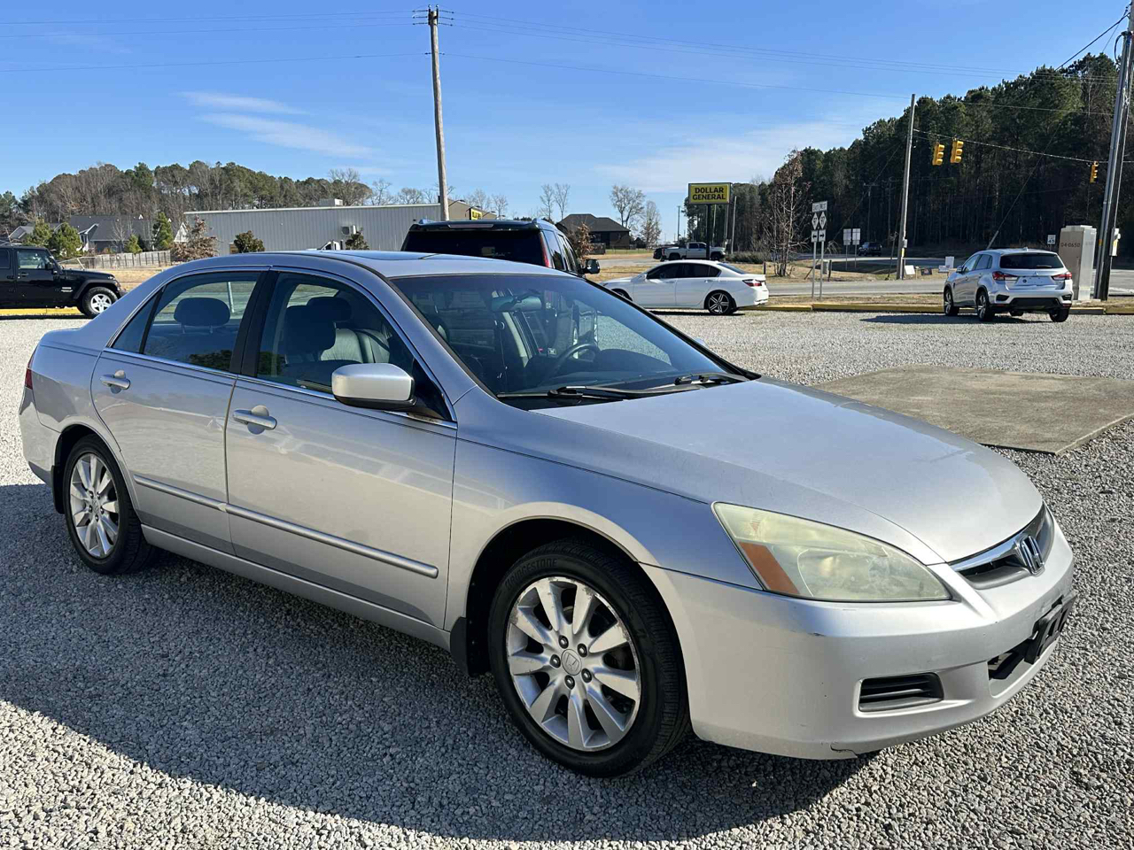 Honda Accord EX V-6 Sedan AT w/ Nav System/ XM Radio 2006