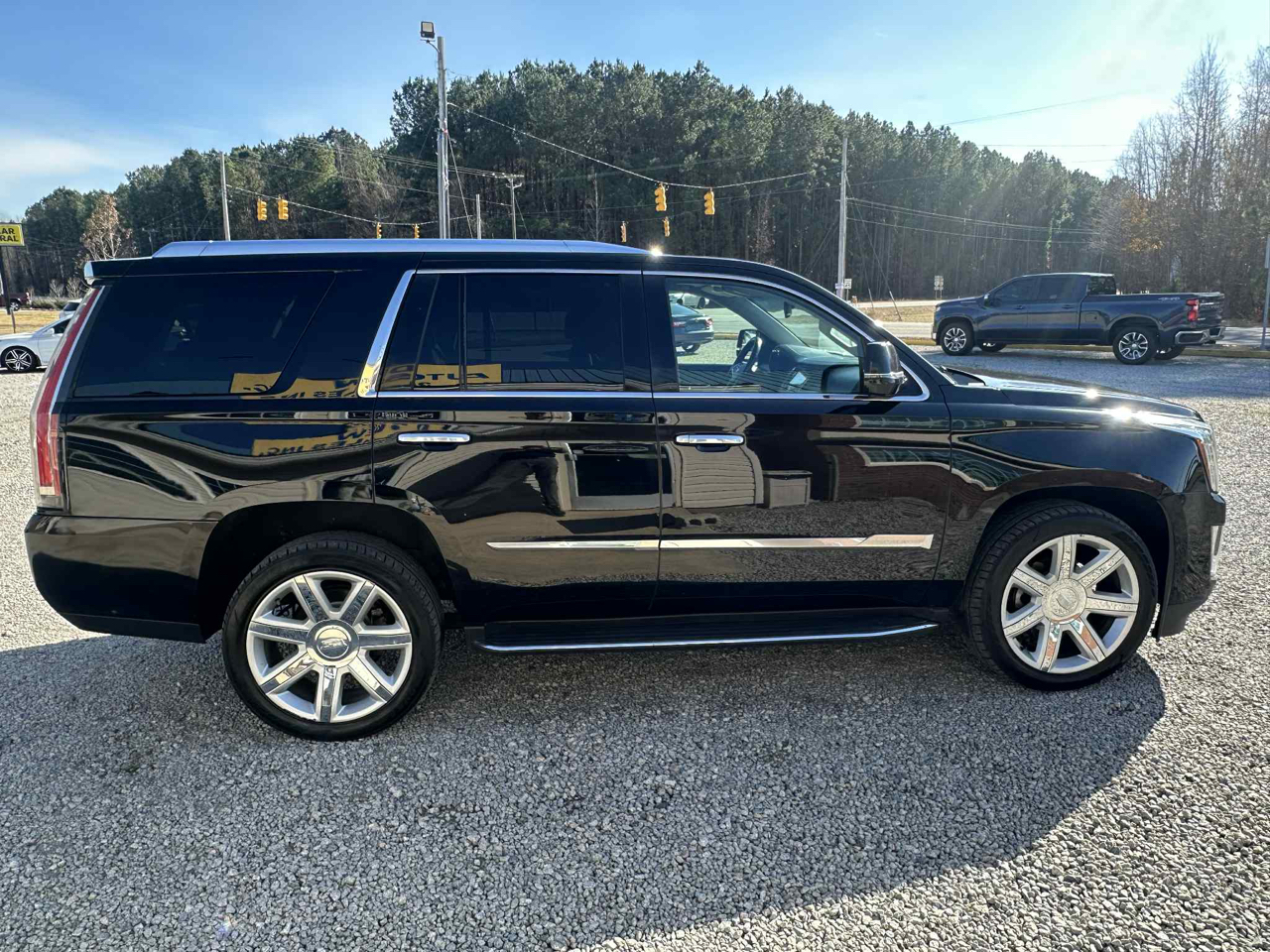 Cadillac Escalade Luxury 4WD 2016