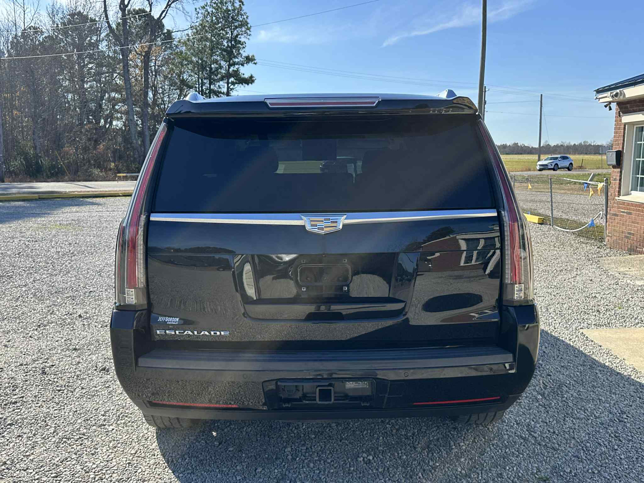 Cadillac Escalade Luxury 4WD 2016