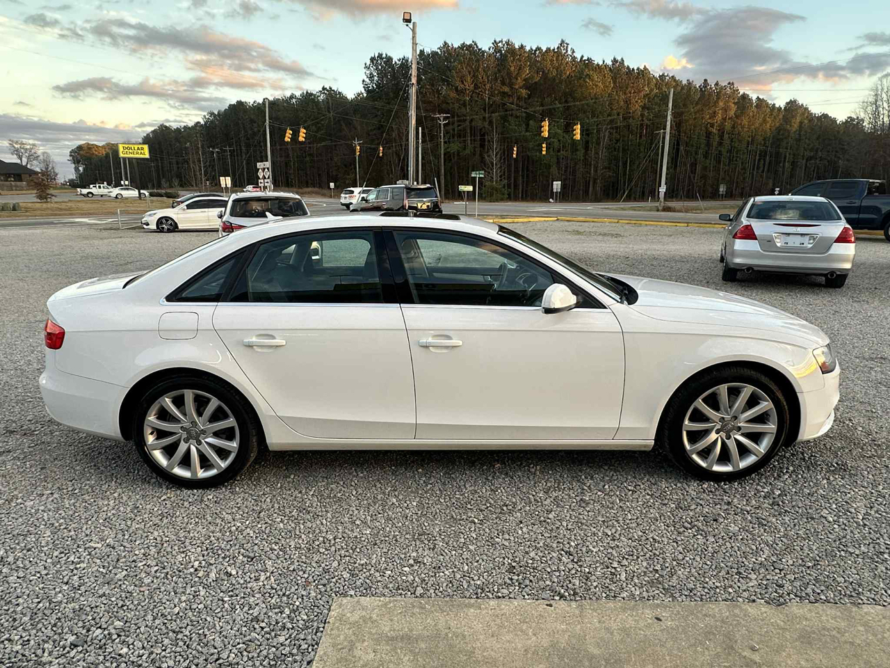 Audi A4 2.0T Sedan quattro Tiptronic 2013