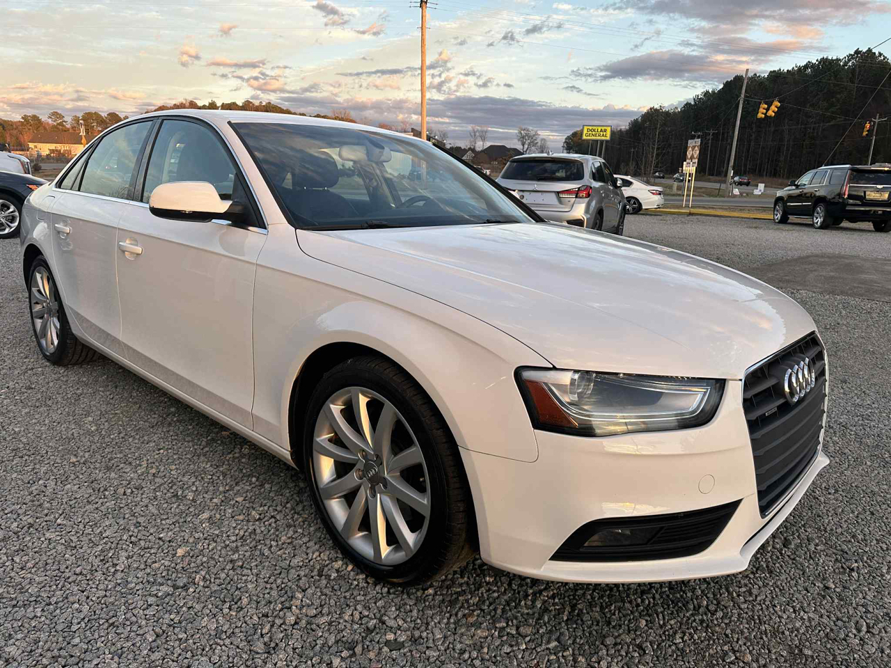 Audi A4 2.0T Sedan quattro Tiptronic 2013