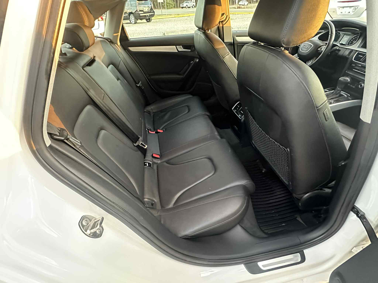 Audi A4 2.0T Sedan quattro Tiptronic 2013