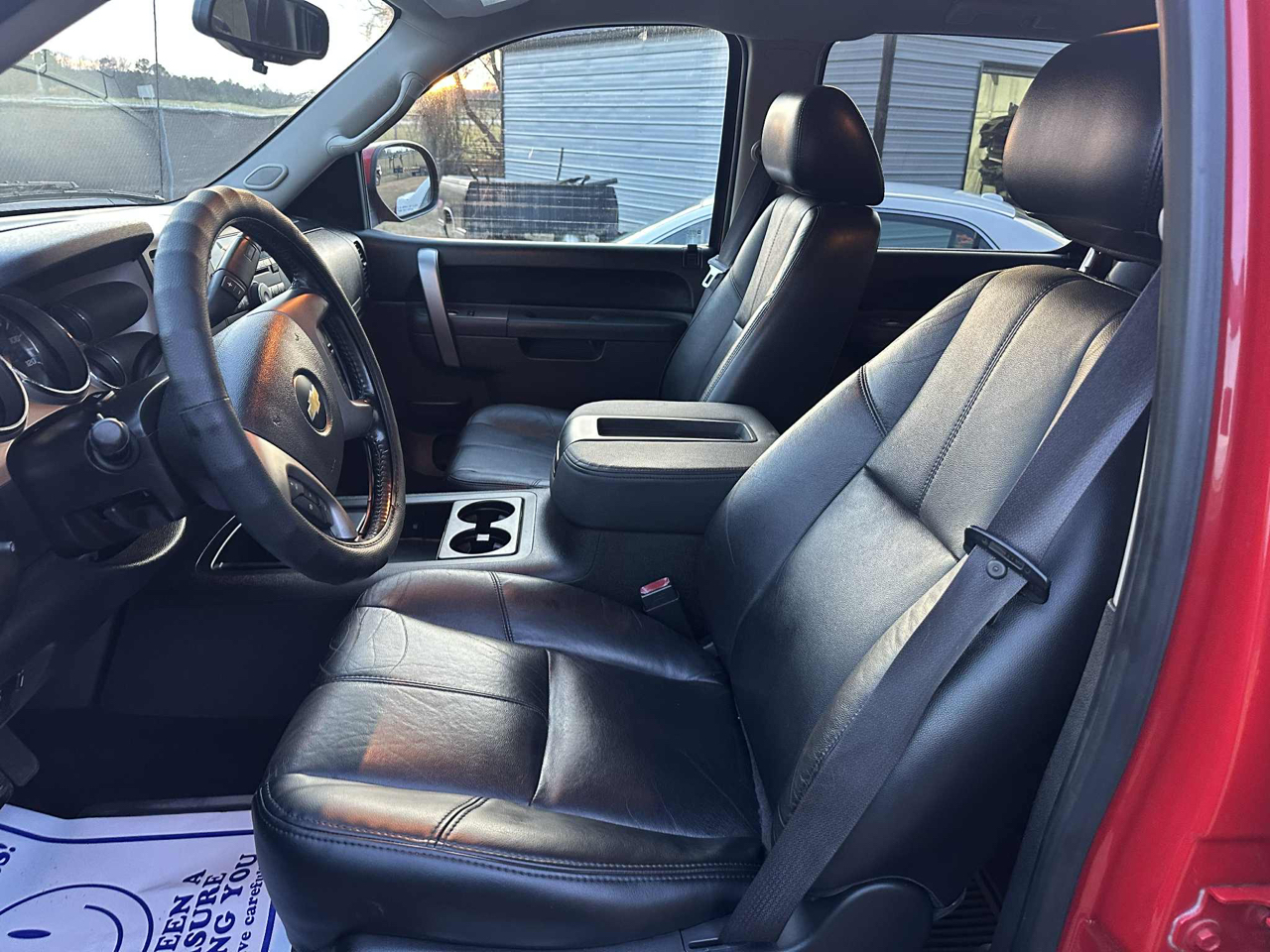 Chevrolet Silverado 1500 LT Crew Cab 4WD 2012