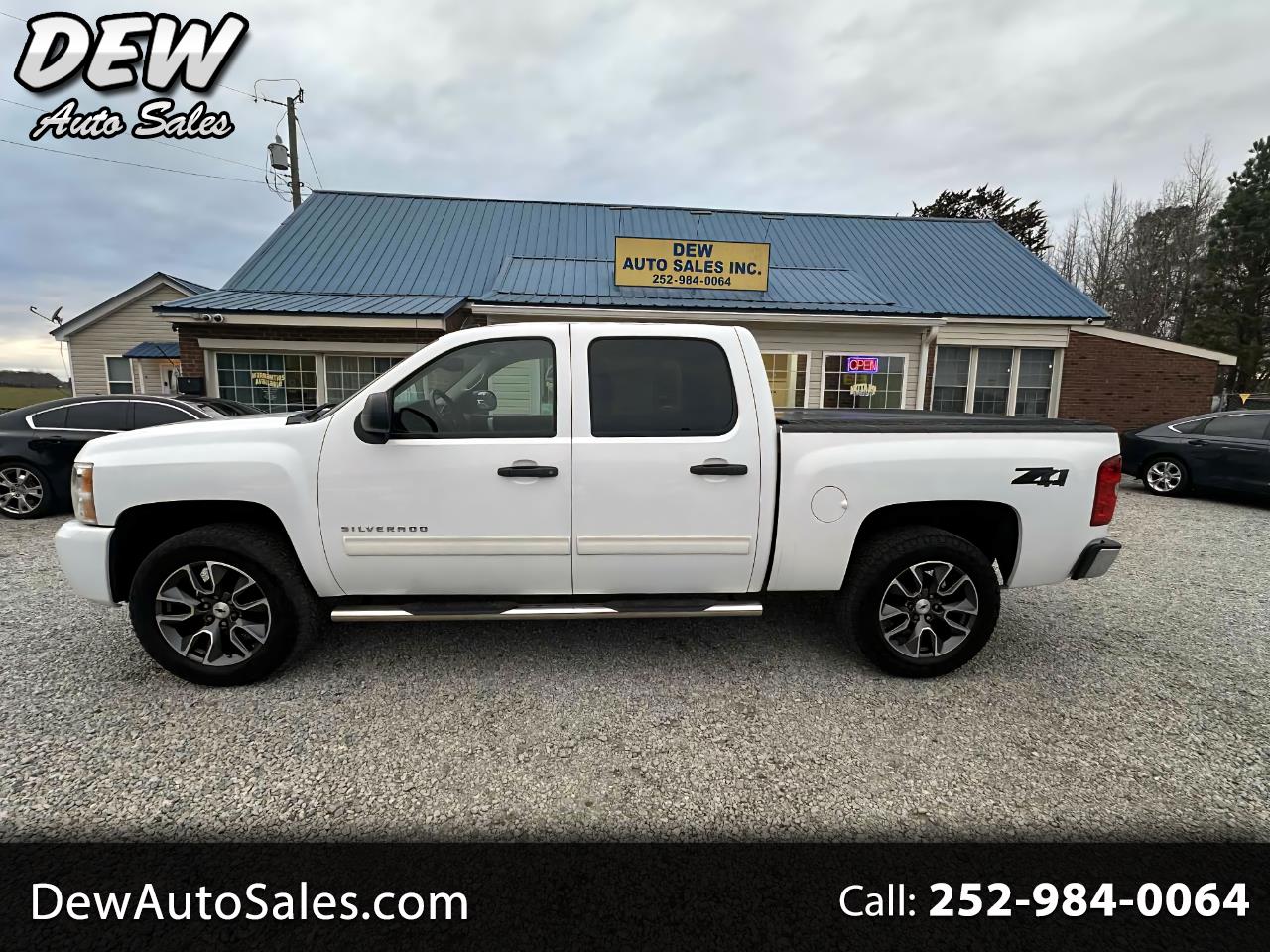 Chevrolet Silverado 1500 LT Crew Cab 4WD 2011