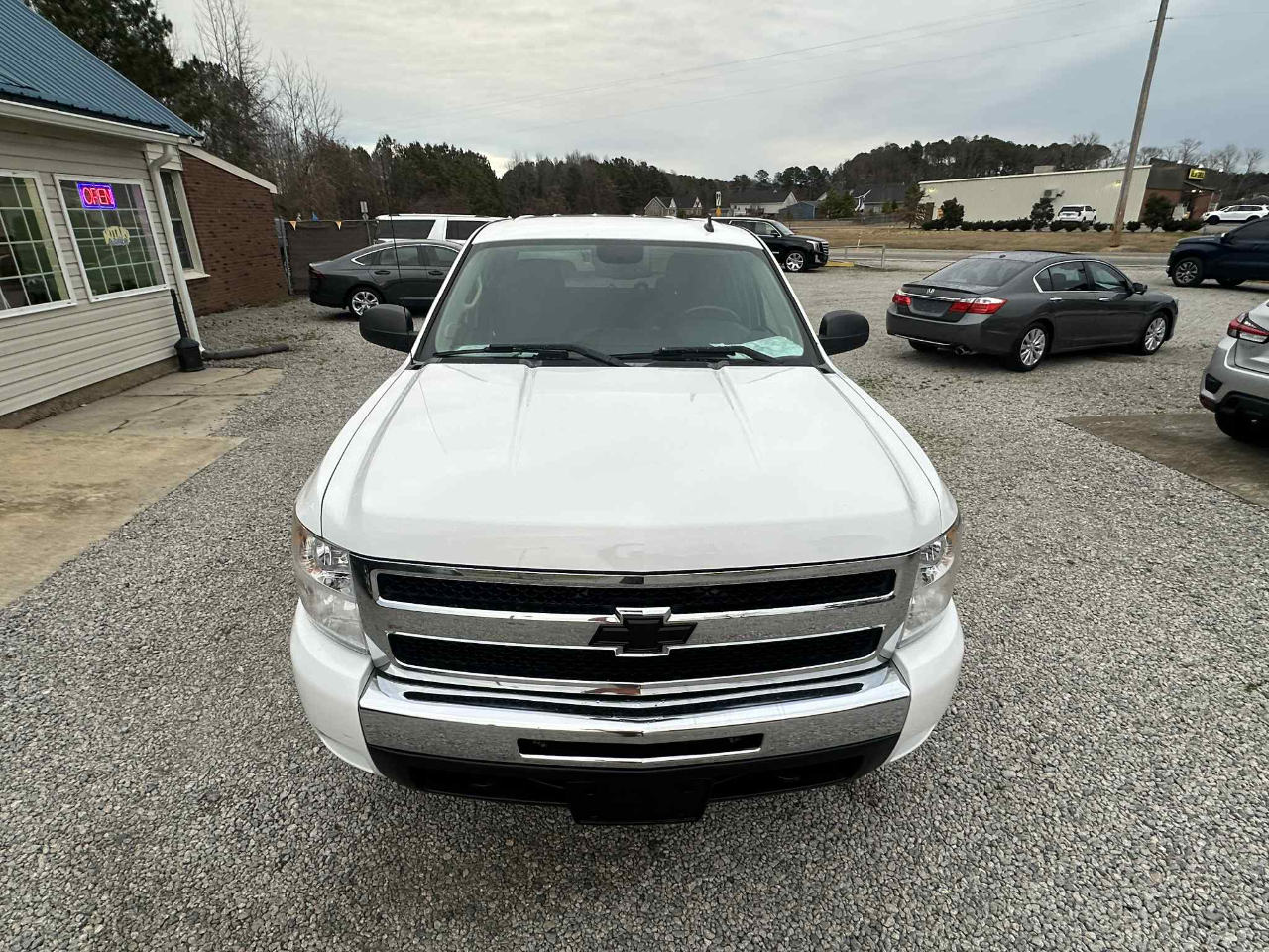 Chevrolet Silverado 1500 LT Crew Cab 4WD 2011