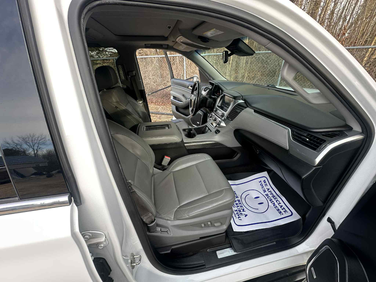 Chevrolet Suburban LT 4WD 2016