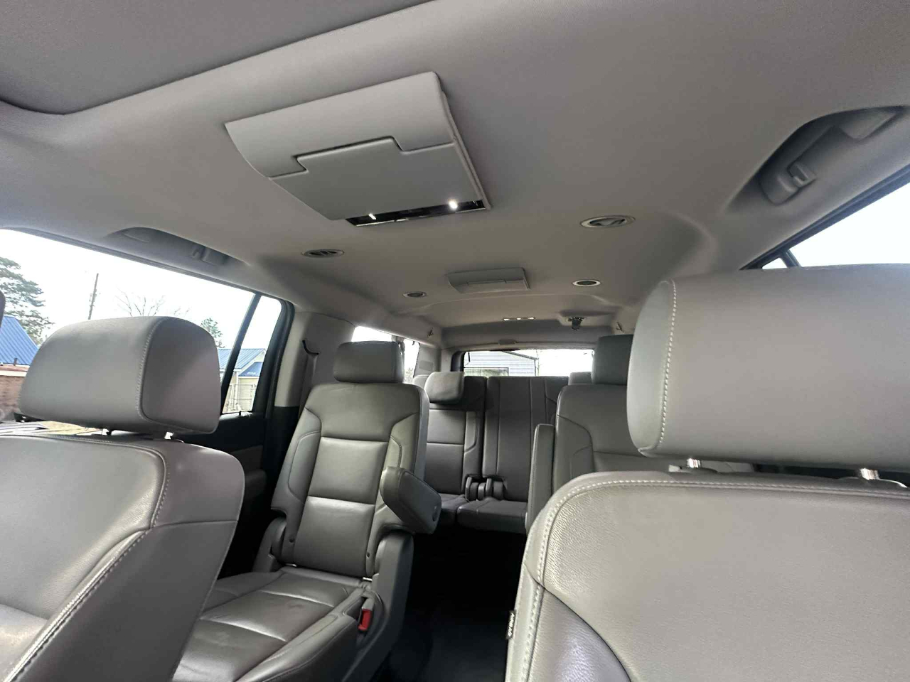 Chevrolet Suburban LT 4WD 2016