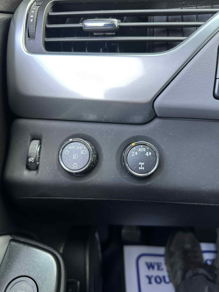 Chevrolet Suburban LT 4WD 2016