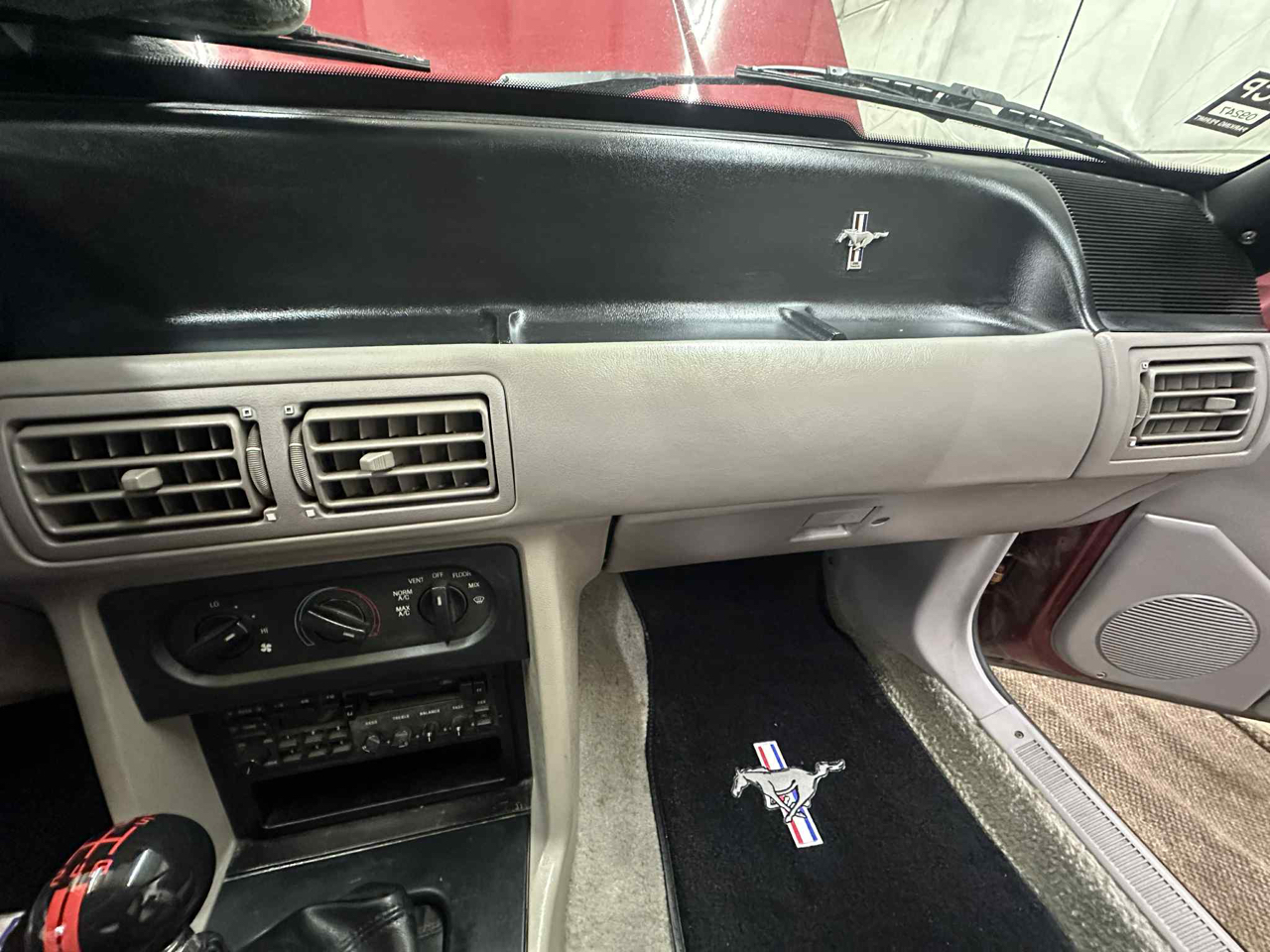 Ford Mustang GT hatchback 1990