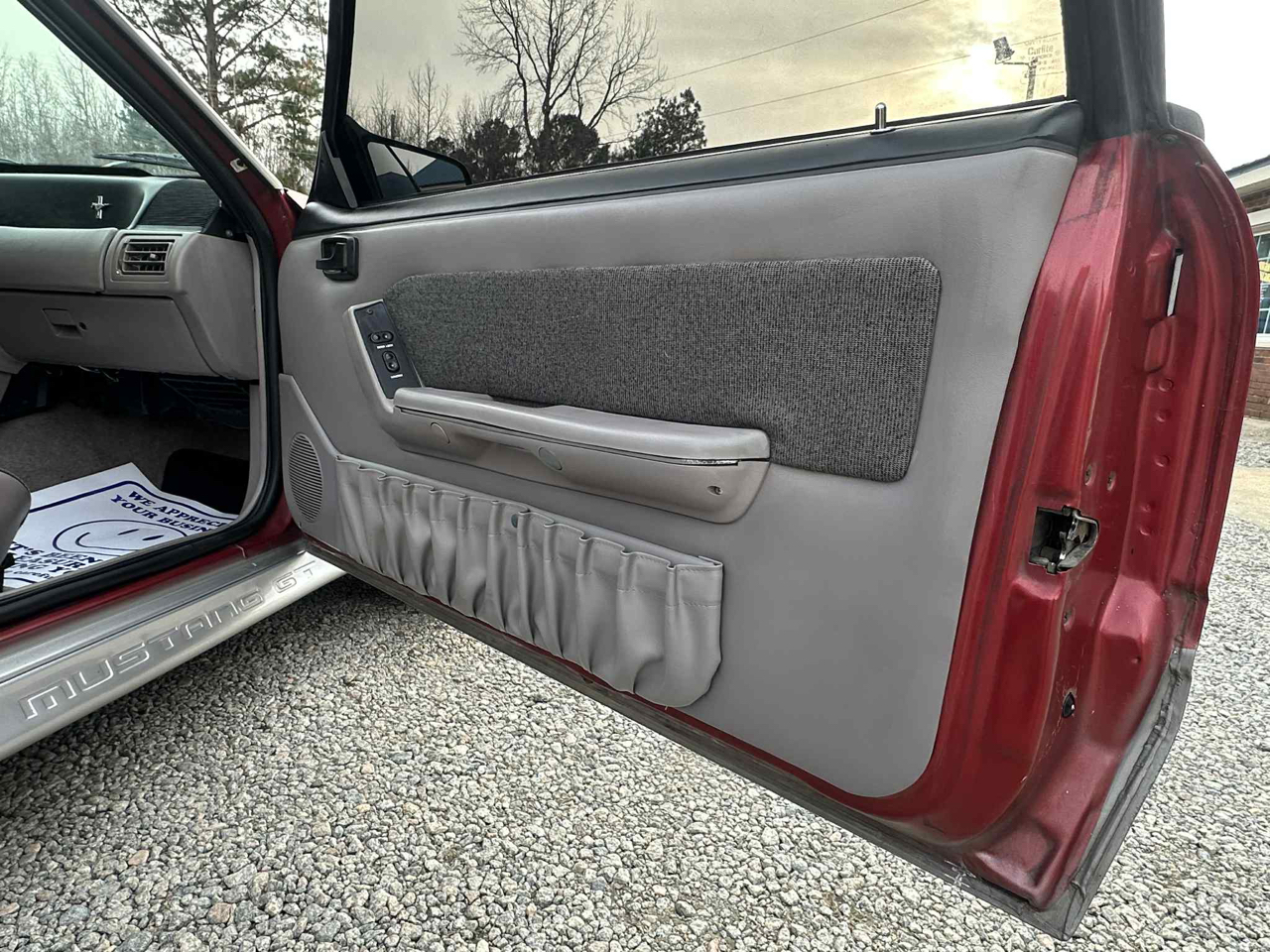 Ford Mustang GT hatchback 1990