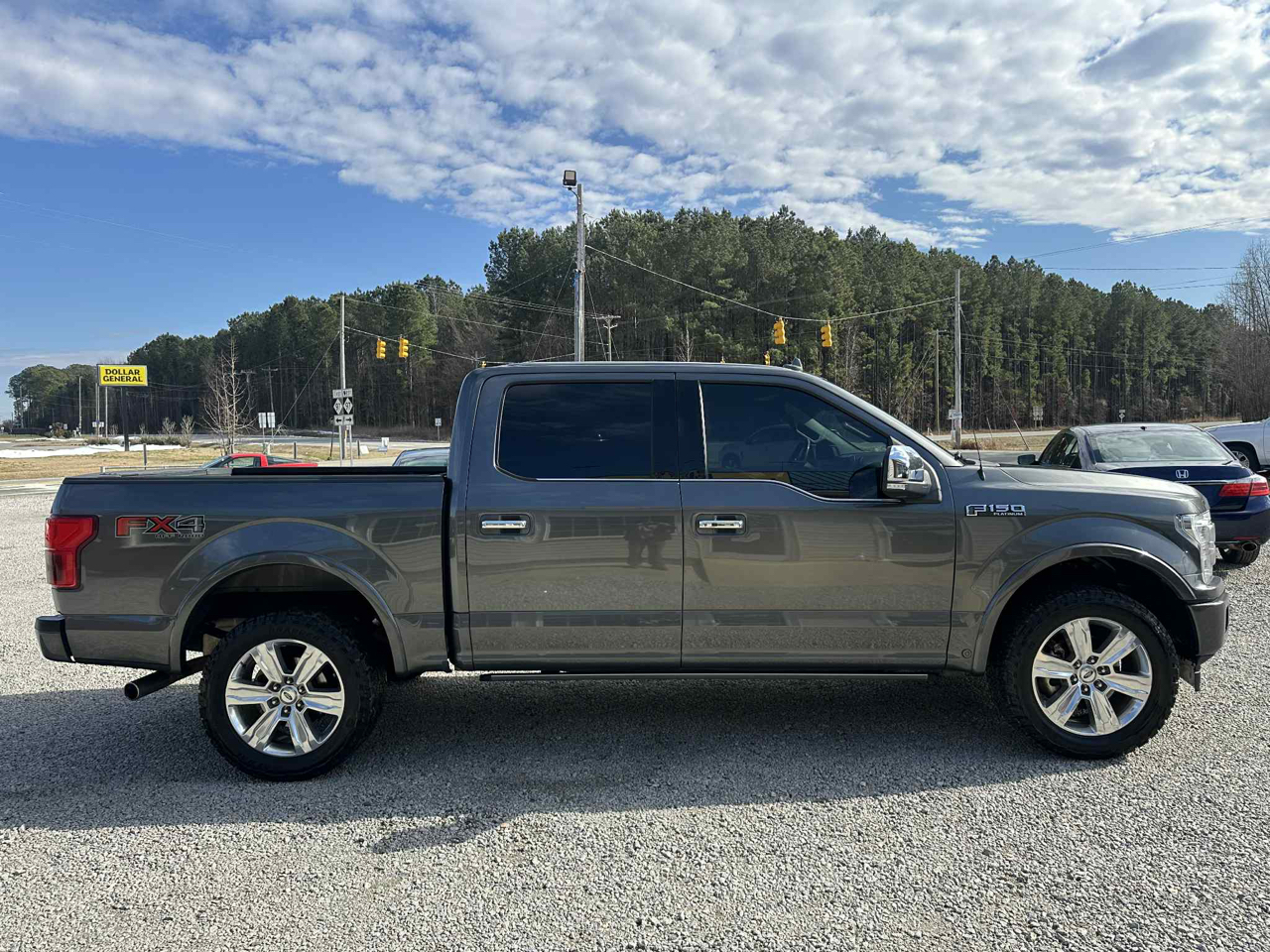 Ford F-150 Platinum SuperCrew 5.5-ft. Bed 4WD 2018
