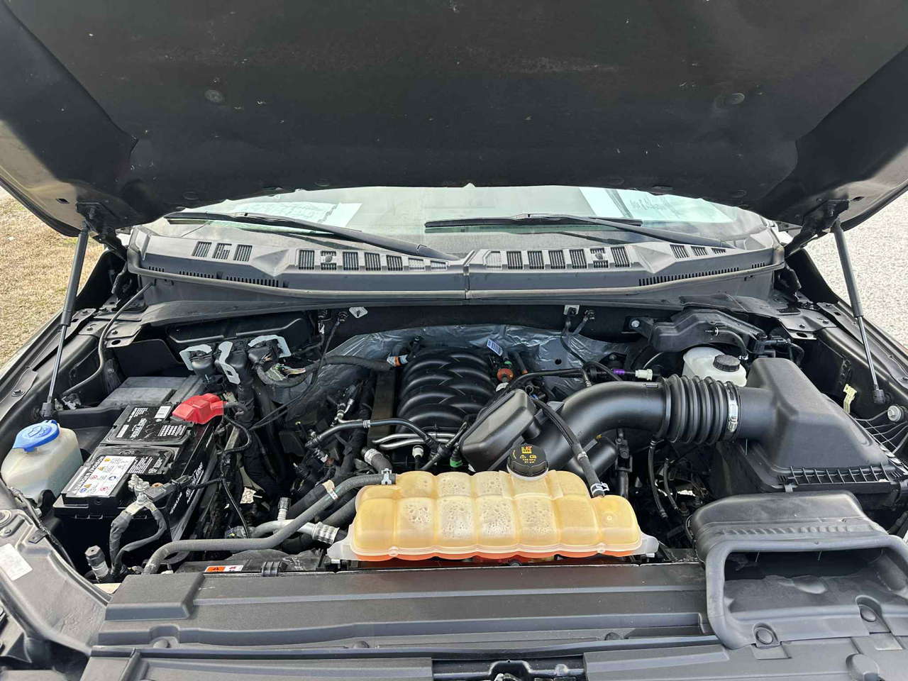 Ford F-150 Platinum SuperCrew 5.5-ft. Bed 4WD 2018