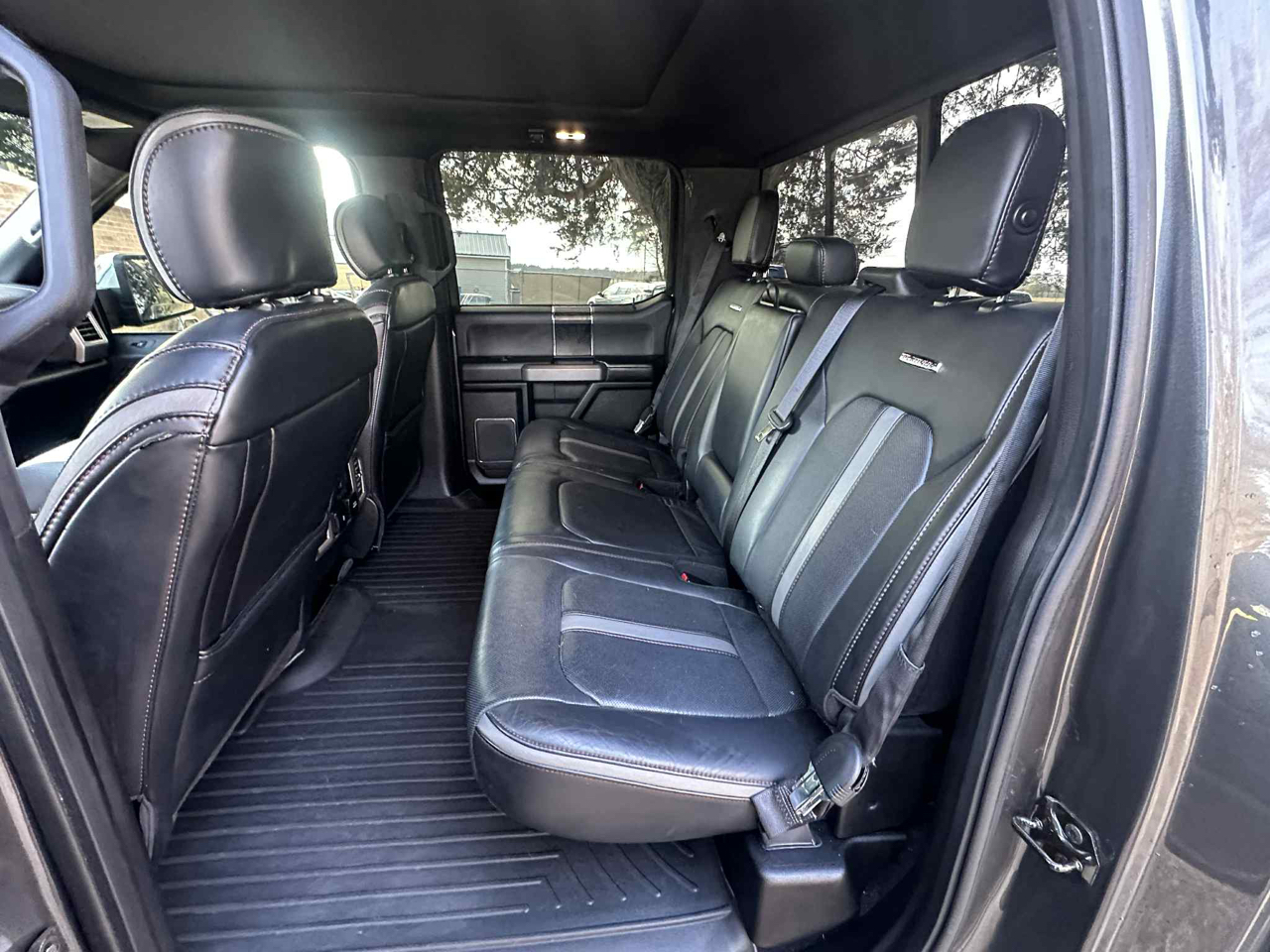 Ford F-150 Platinum SuperCrew 5.5-ft. Bed 4WD 2018