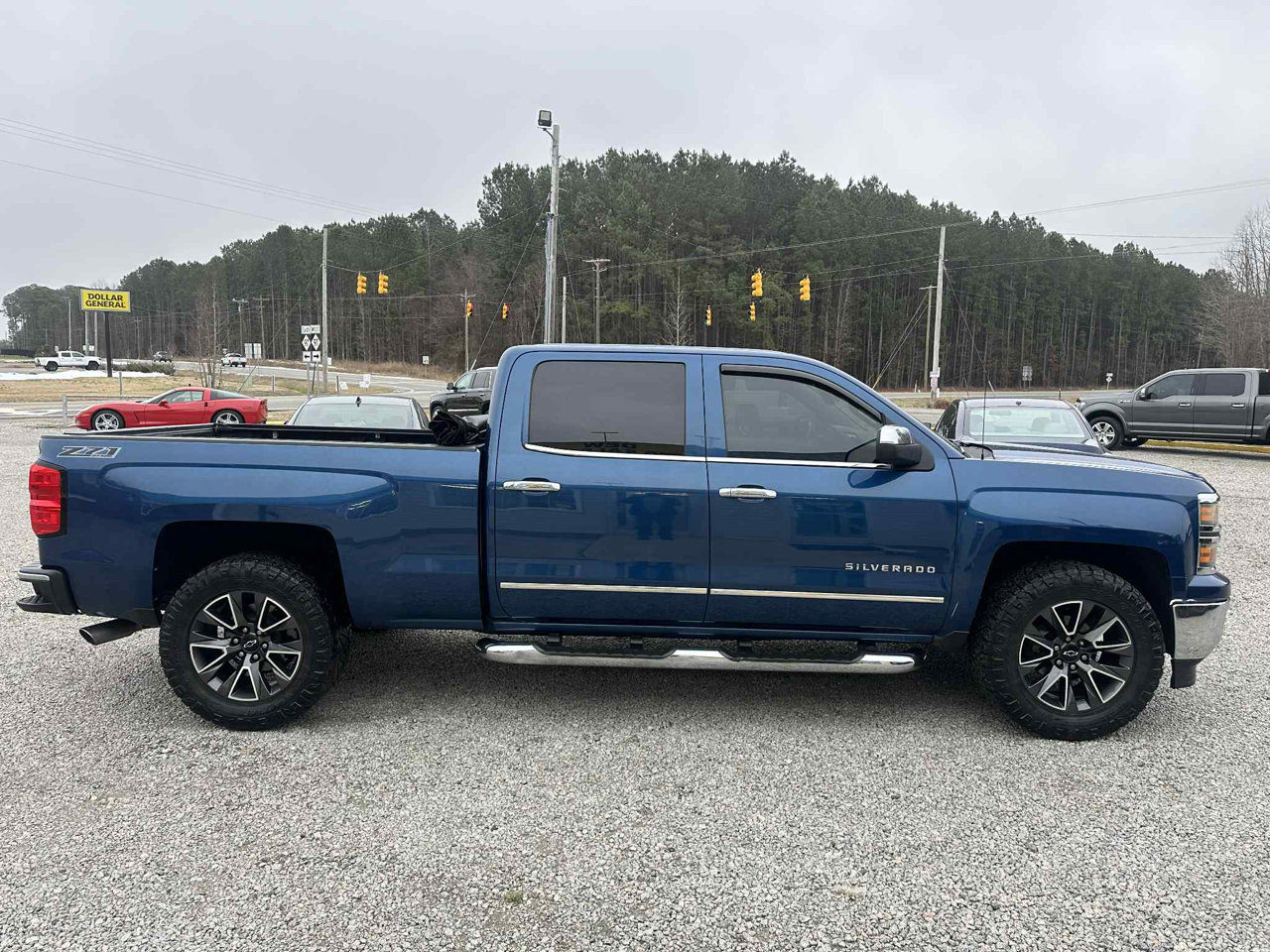 Chevrolet Silverado 1500 LT Crew Cab Long Box 4WD 2015