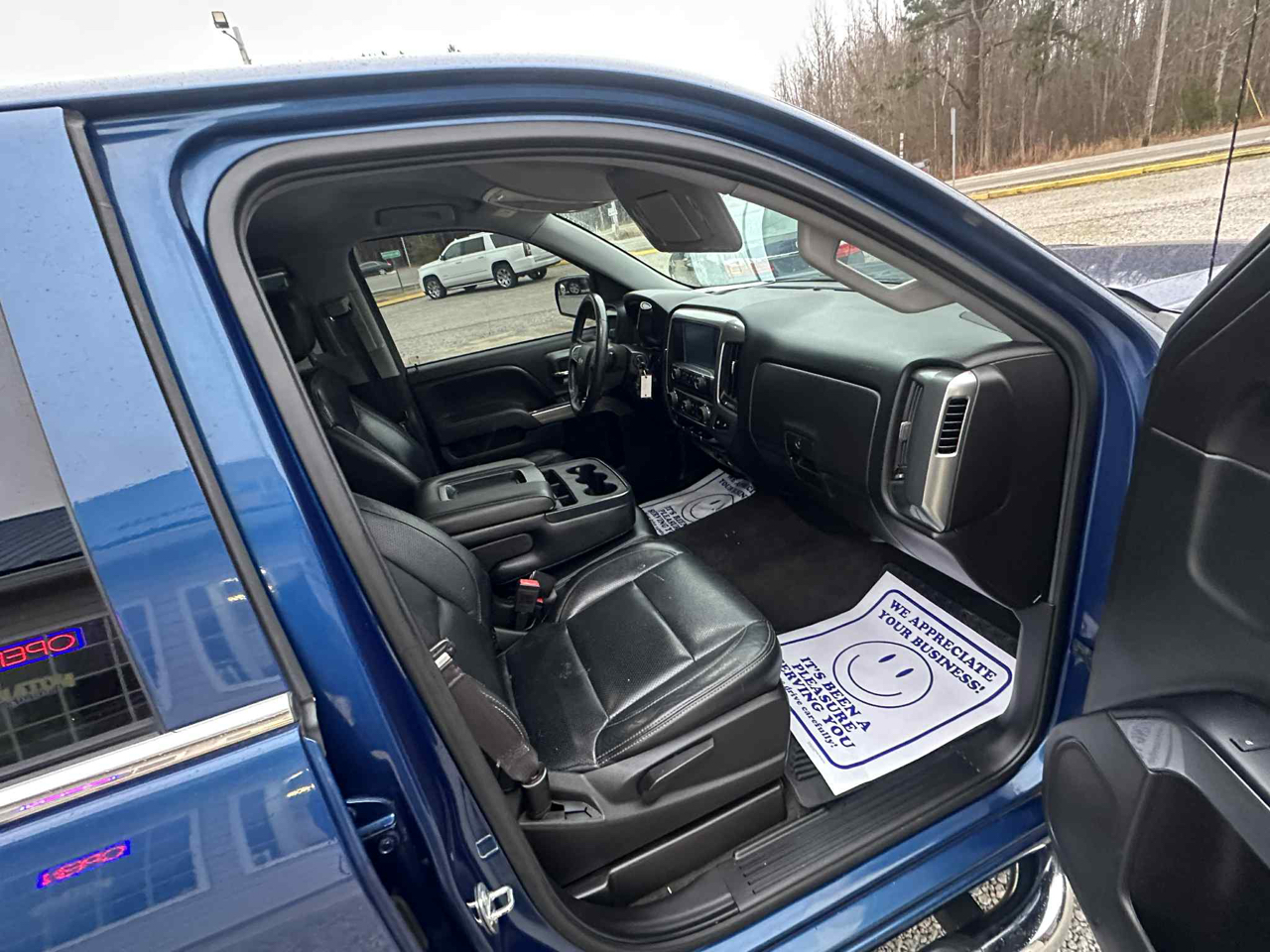 Chevrolet Silverado 1500 LT Crew Cab Long Box 4WD 2015