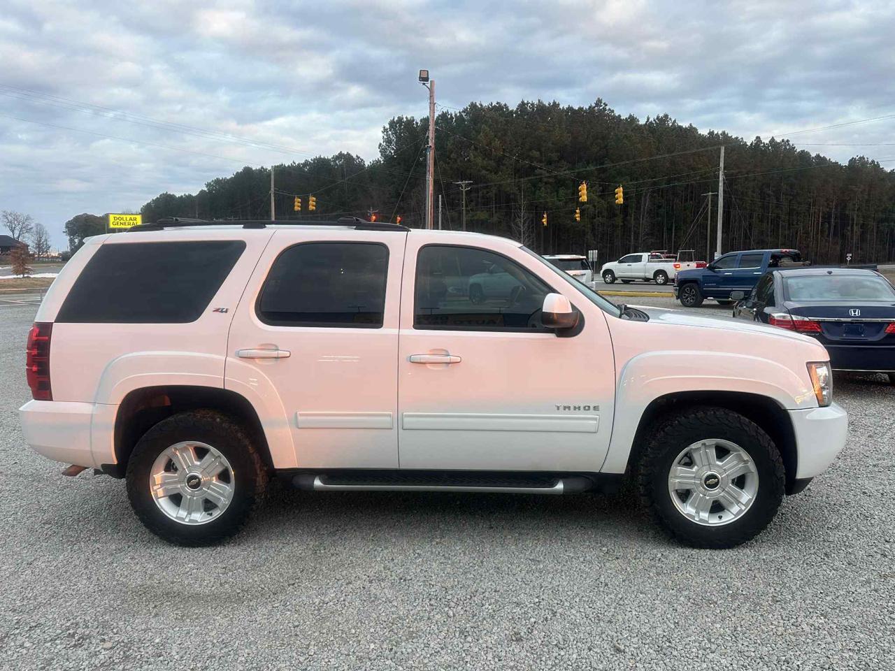 Chevrolet Tahoe LT 4WD 2012