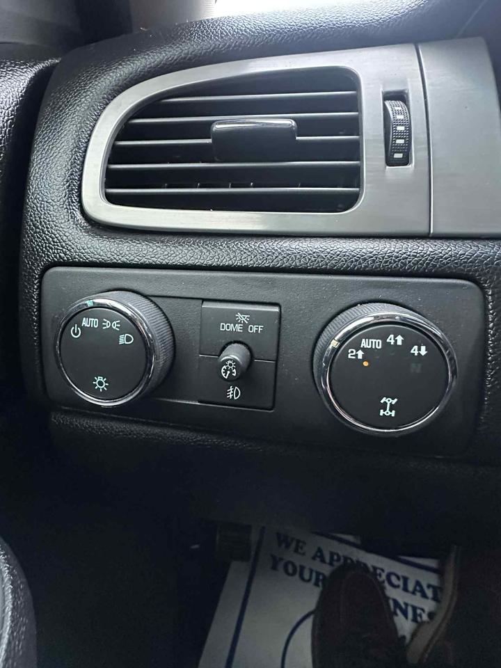 Chevrolet Tahoe LT 4WD 2012