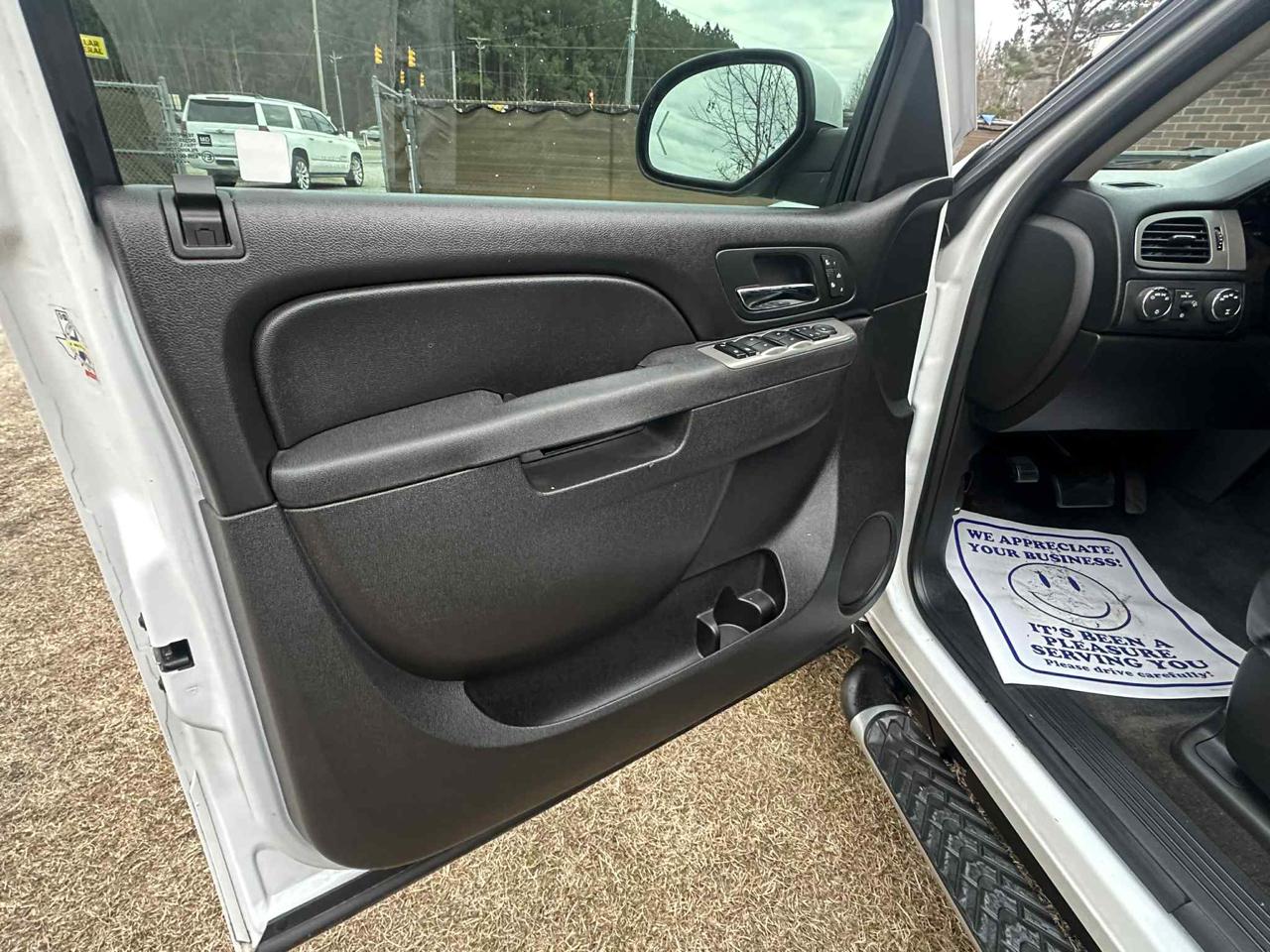 Chevrolet Tahoe LT 4WD 2012