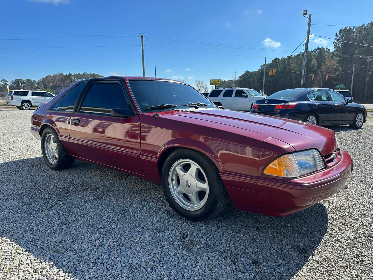 Ford Mustang LX hatchback 1993