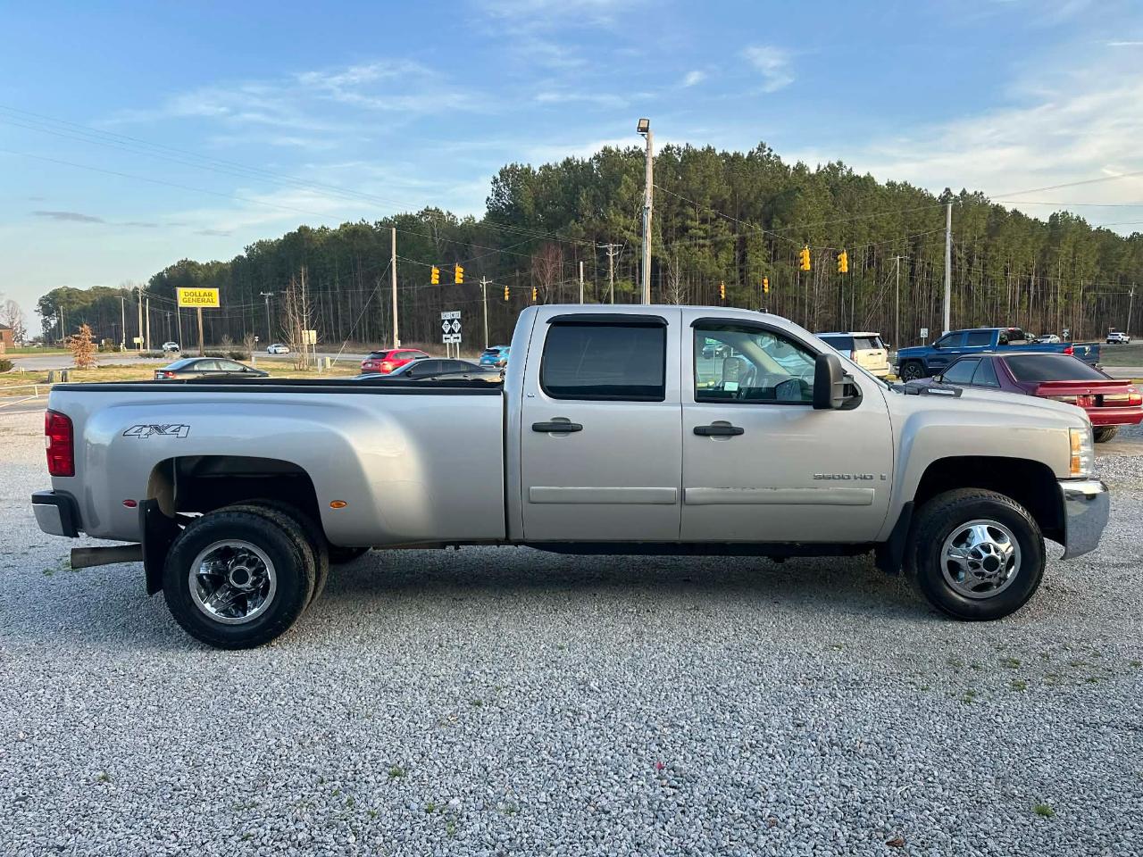 Chevrolet Silverado 3500HD Work Truck Crew Cab DRW 4WD 2008